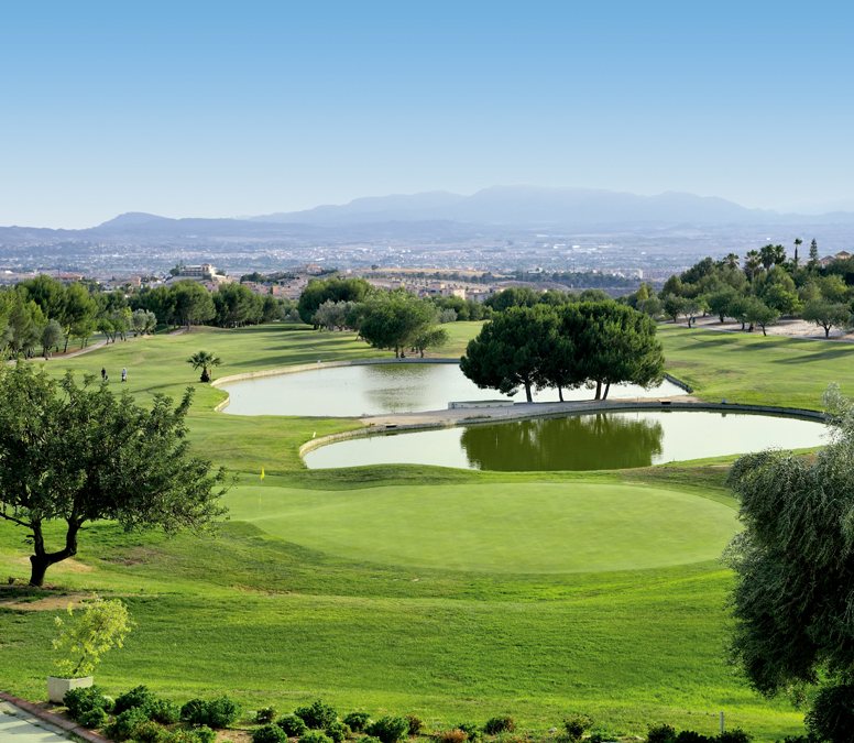 Club de golf Altorreal en Murcia. Campo de golf