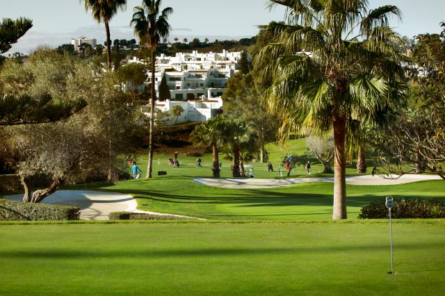 42.000 millones de euros: la inversión en vivienda de los turistas de golf en España
